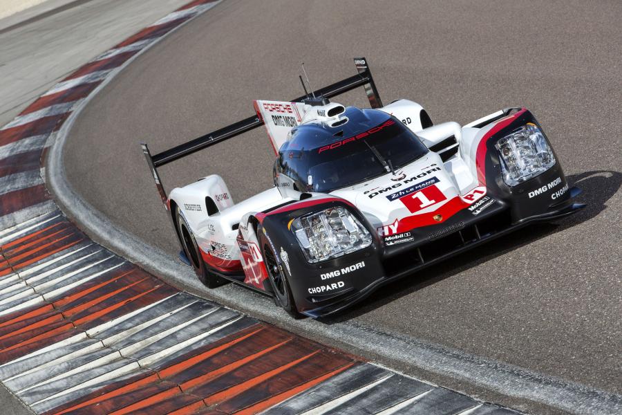  Porsche 919 Hybrid 2017 года  (фото 14 из 18)